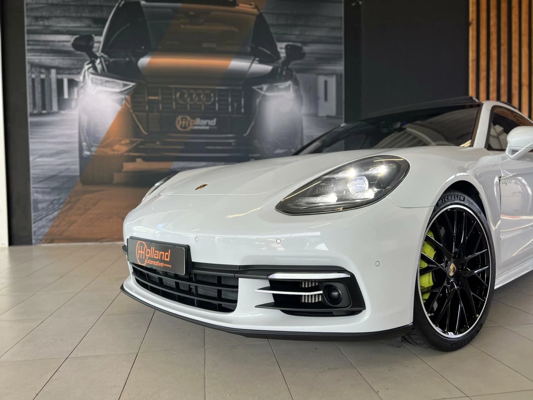 Hoofdafbeelding Porsche Panamera