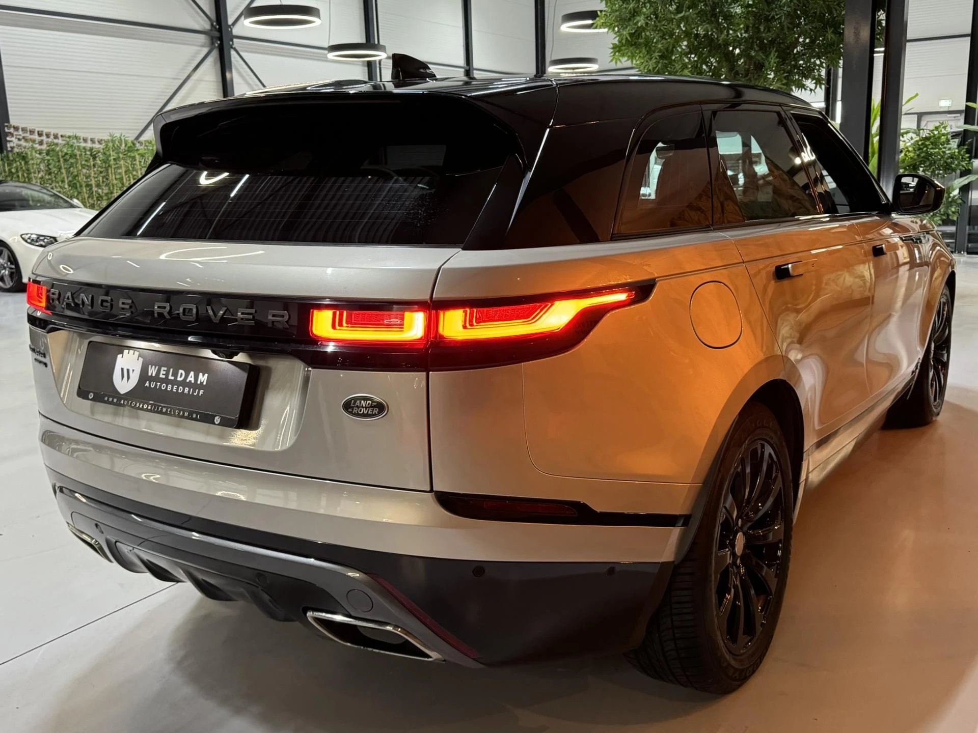 Hoofdafbeelding Land Rover Range Rover Velar