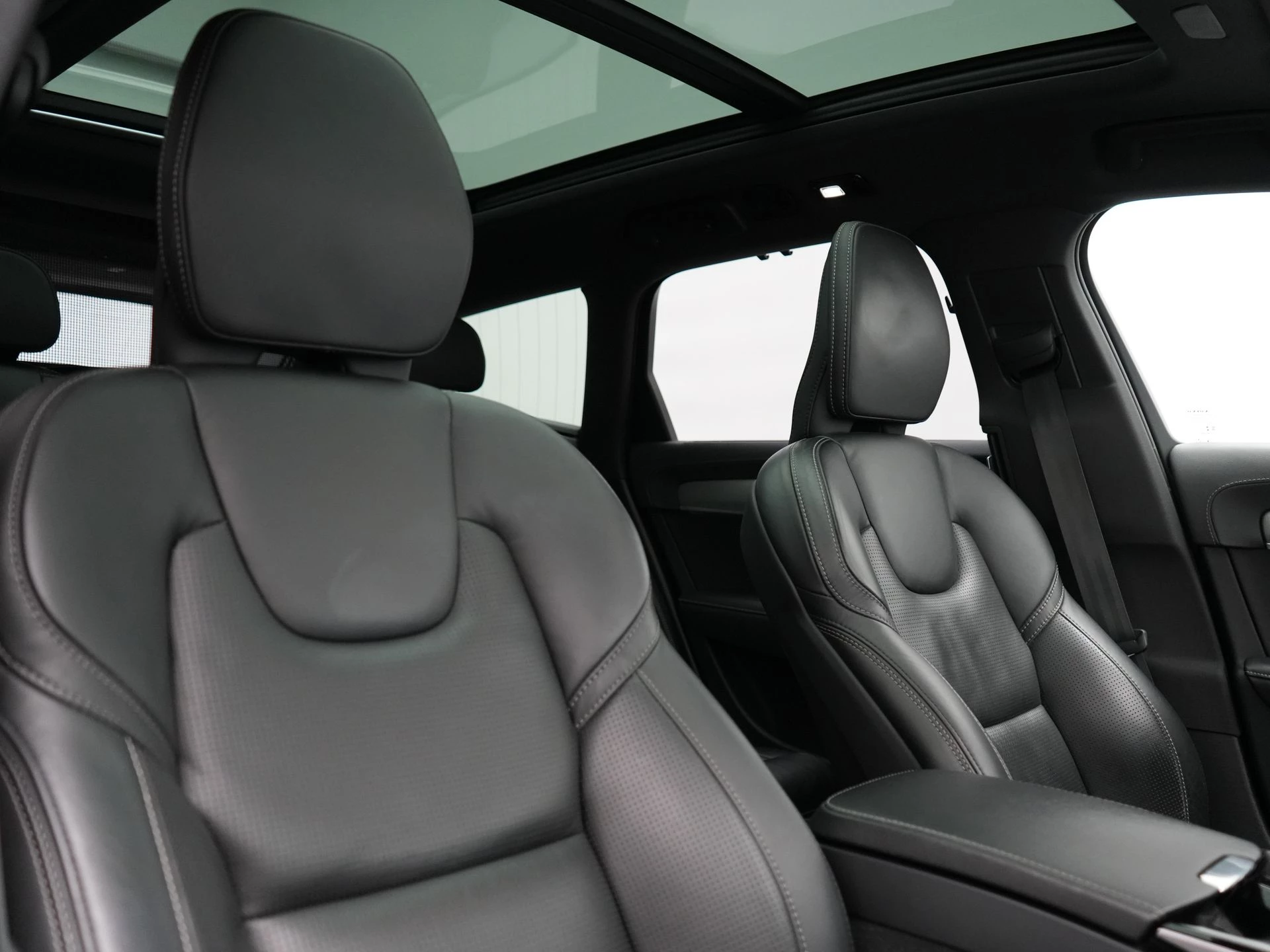 Hoofdafbeelding Volvo V90