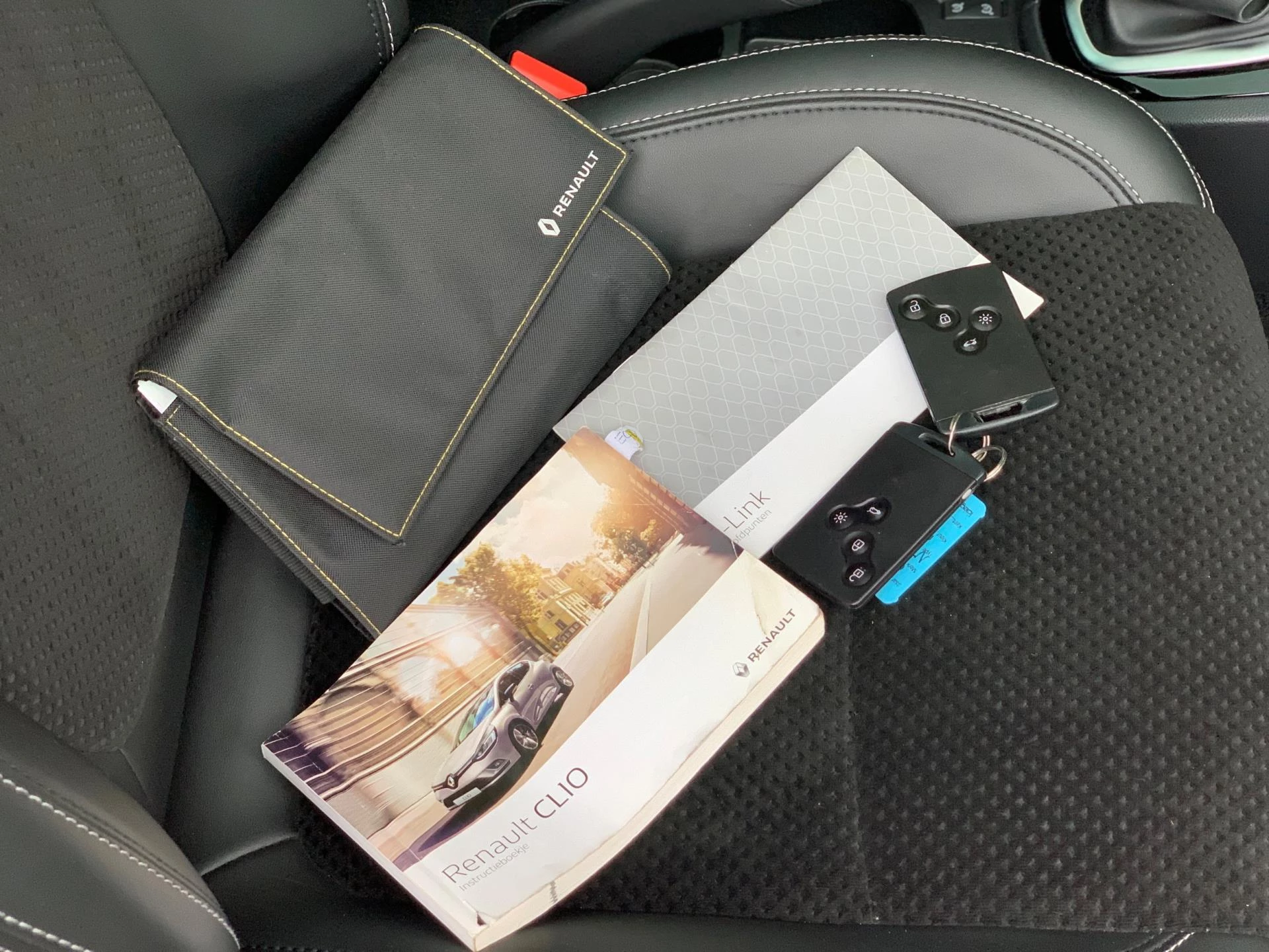 Hoofdafbeelding Renault Clio