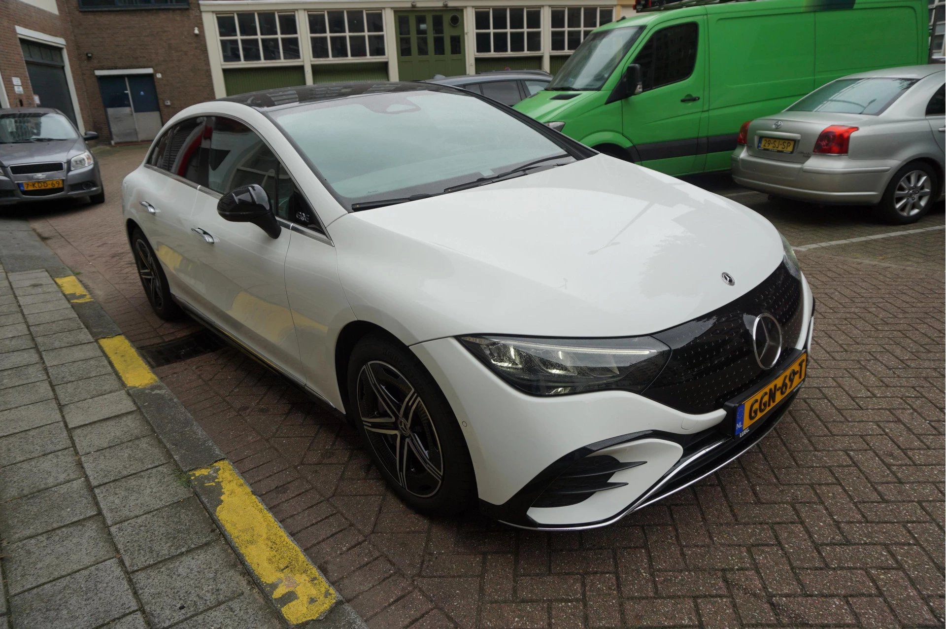 Hoofdafbeelding Mercedes-Benz EQE