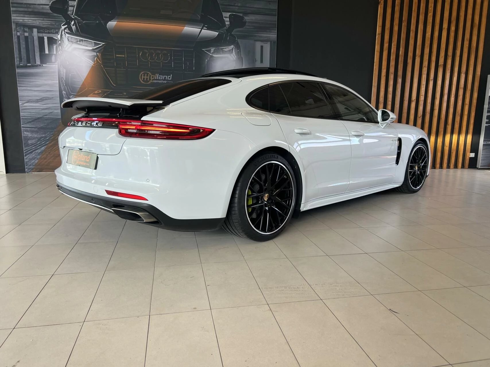 Hoofdafbeelding Porsche Panamera