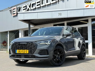 Audi Q3 45 TFSI e Business | Black Edition