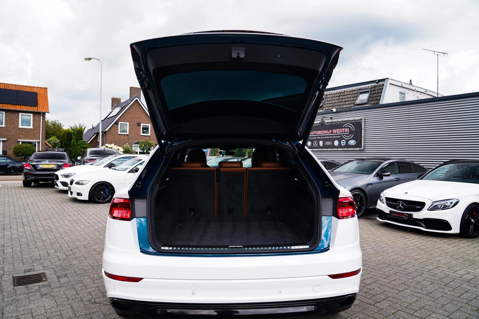 Hoofdafbeelding Audi Q8