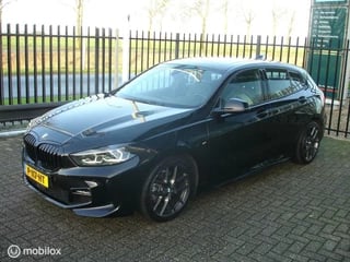 BMW 1-serie 118i M Sport|Leer|NAP|Dakraam