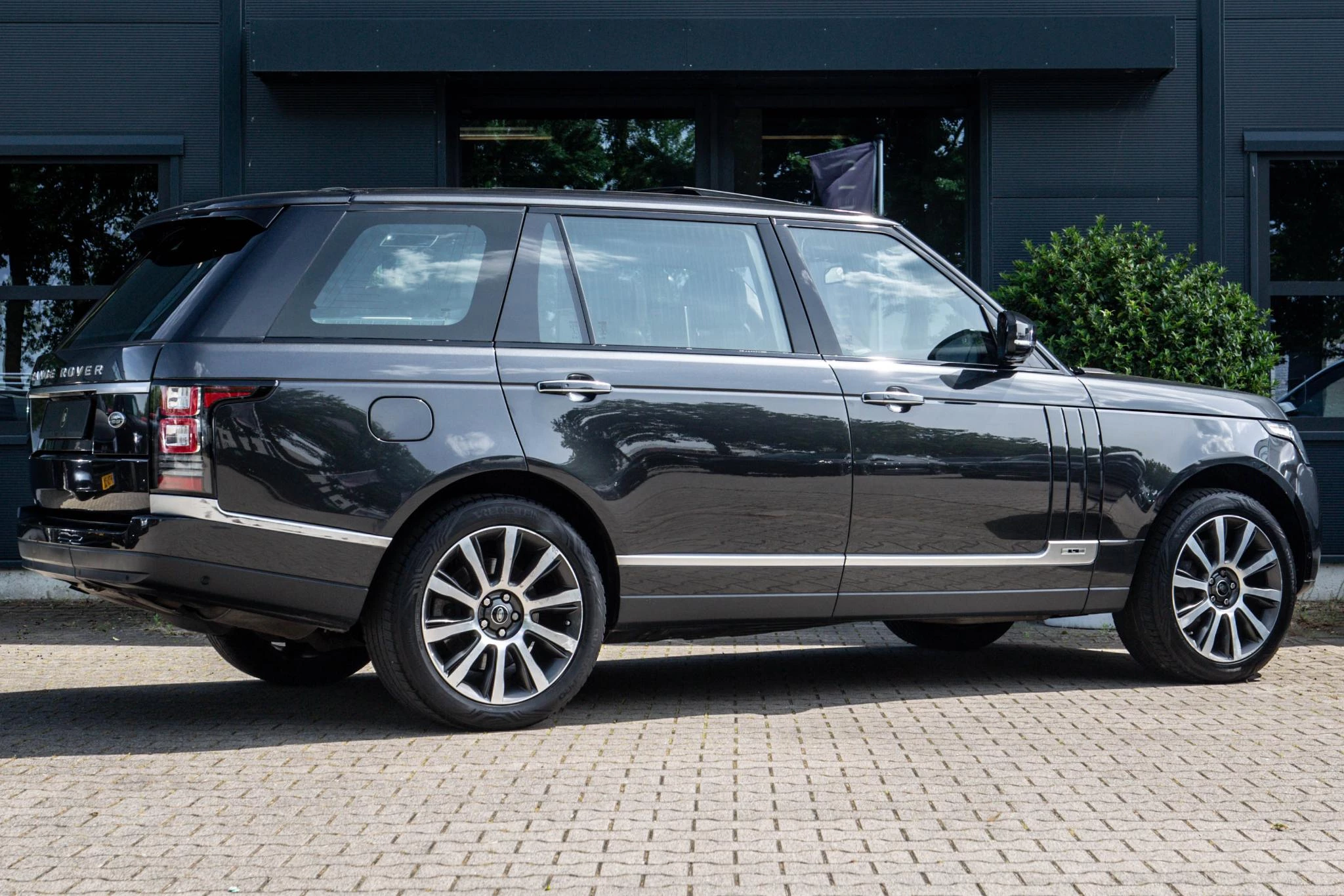 Hoofdafbeelding Land Rover Range Rover