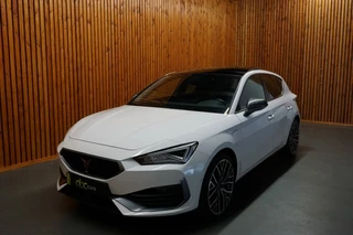 CUPRA Leon 1.4 e-HYBRID VZ COPPER EDITION AUTOMAAT/ PANODAK/ LEER/ SFEER