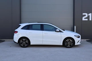 Mercedes B-klasse 200 Luxury Line / Panoramadak / Stuurwielverwarming / Stoelverwarming