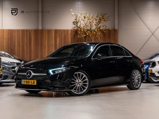 Mercedes-Benz A-klasse A200 AMG Limousine, Wide Screen, Navi, Voll Led, Camera, 19" AMG Velgen, PDC, Volledig Onderhouden