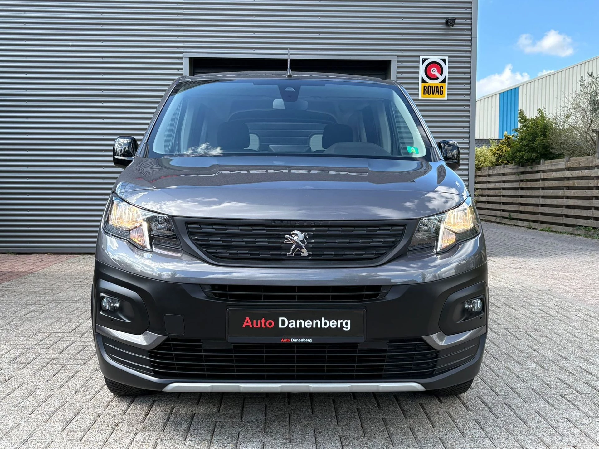 Hoofdafbeelding Peugeot Rifter