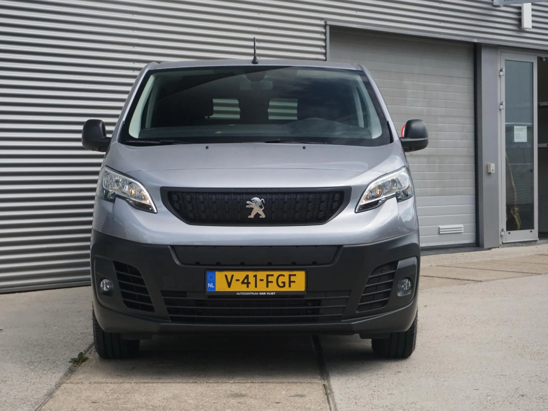 Hoofdafbeelding Peugeot e-Expert