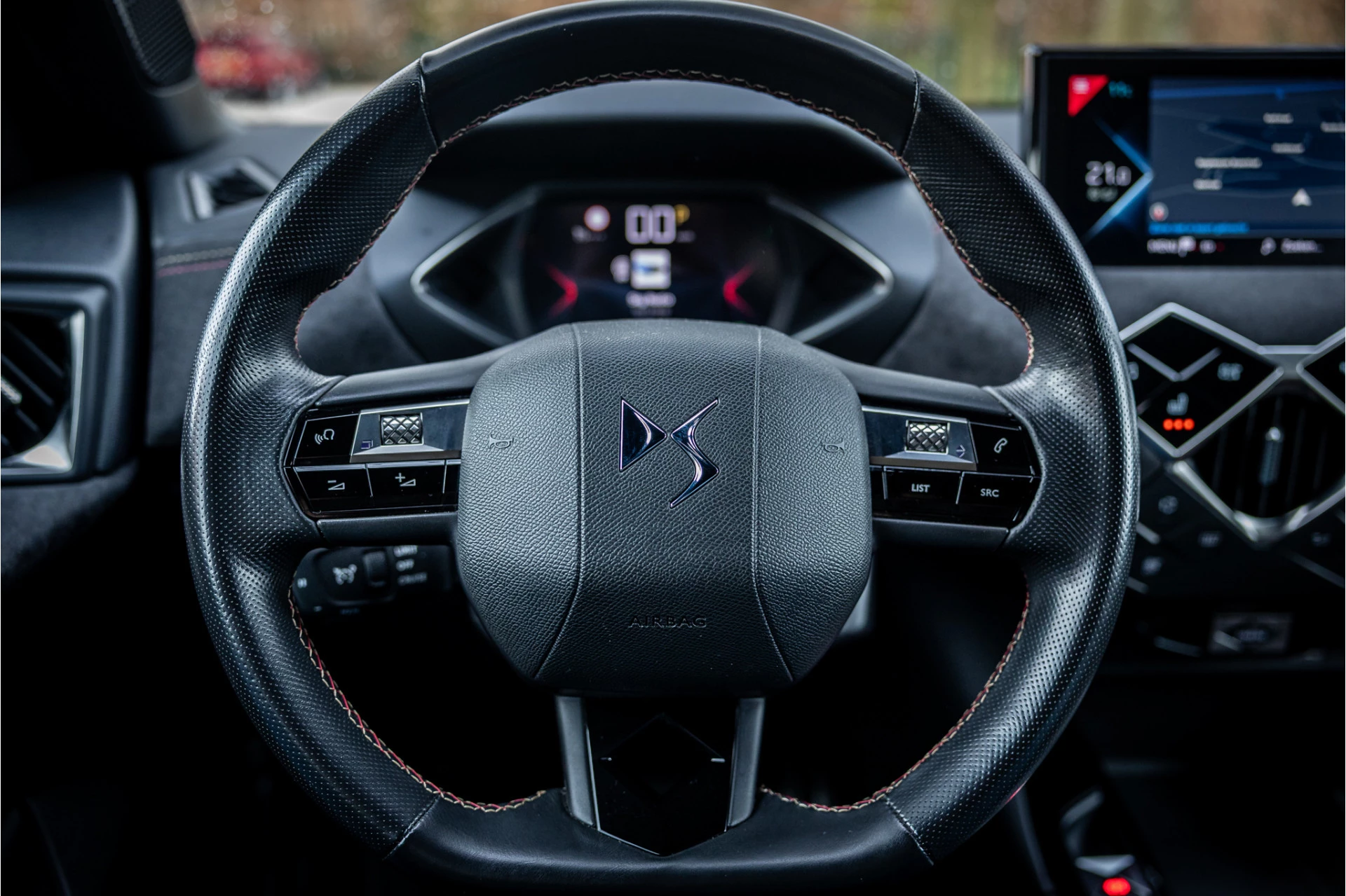 Hoofdafbeelding DS DS 3