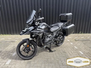 BMW R 1300 GS ASA BTW CUSTOM ALLE OPTIES GIVI TOP EN ZIJKOFFERS