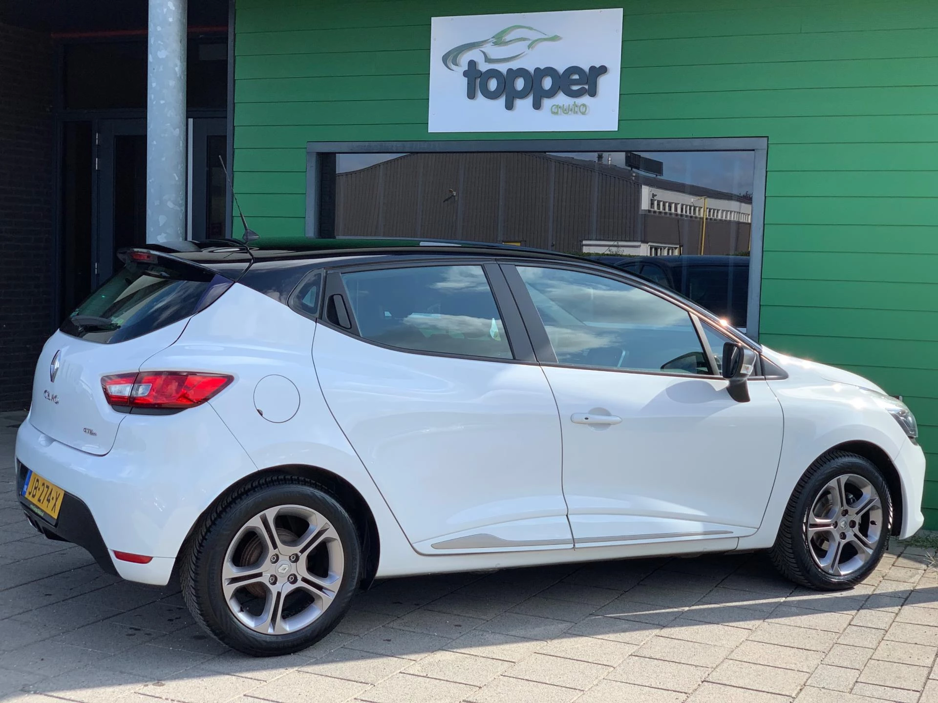 Hoofdafbeelding Renault Clio