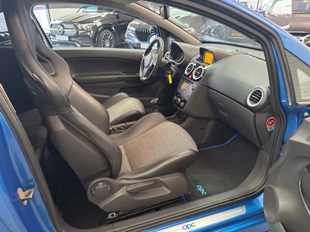 Hoofdafbeelding Opel Corsa