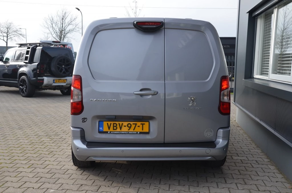 Hoofdafbeelding Peugeot Partner
