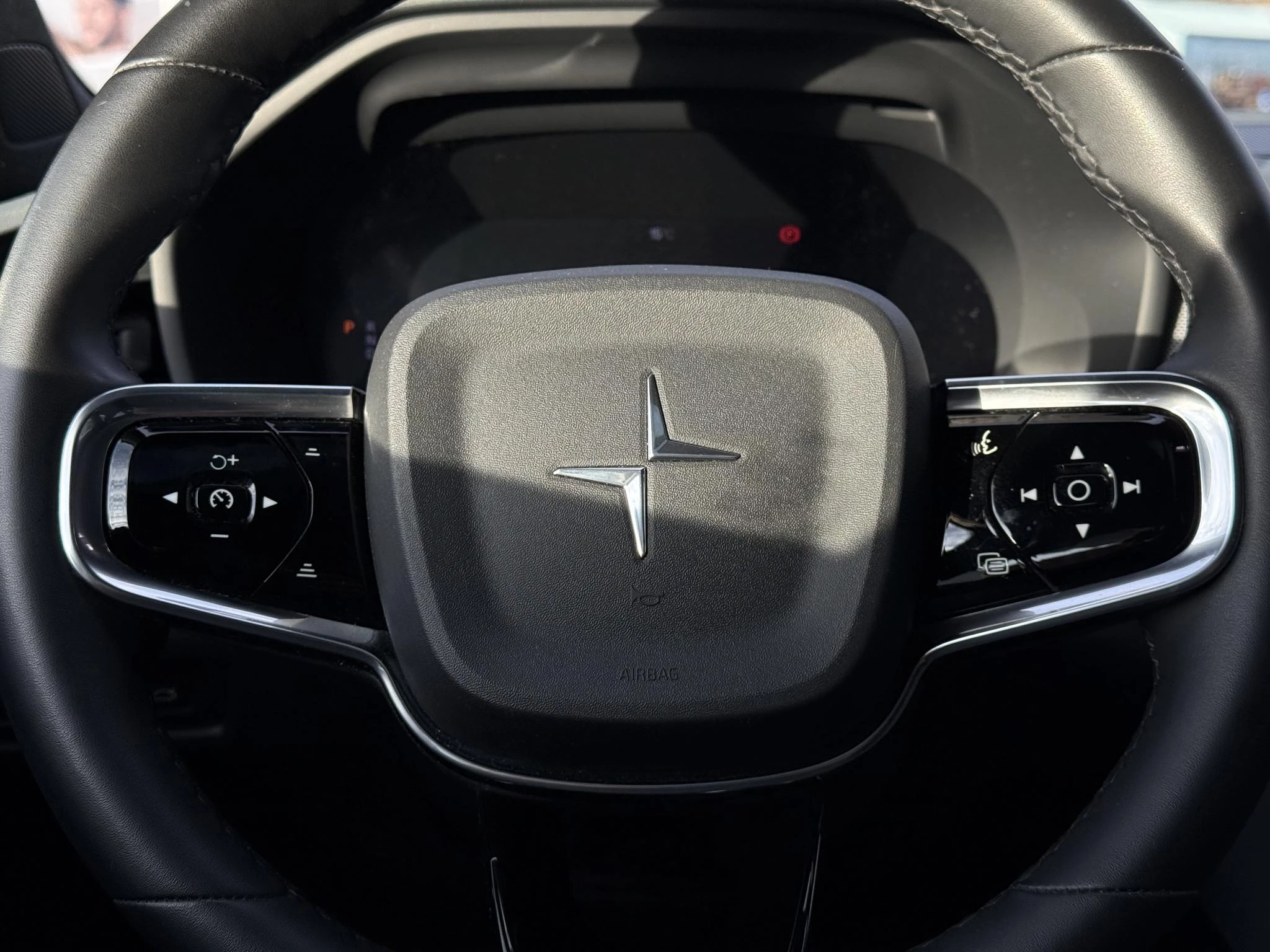 Hoofdafbeelding Polestar 2