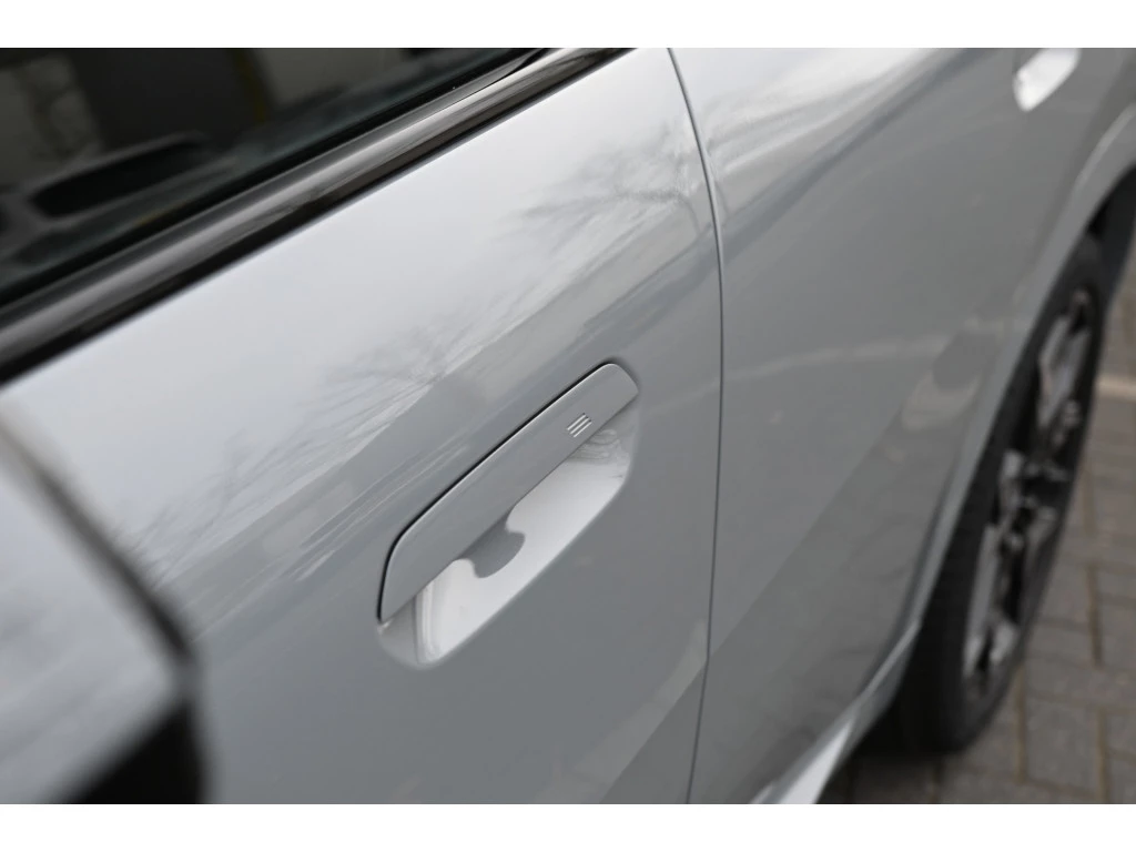 Hoofdafbeelding BMW iX2