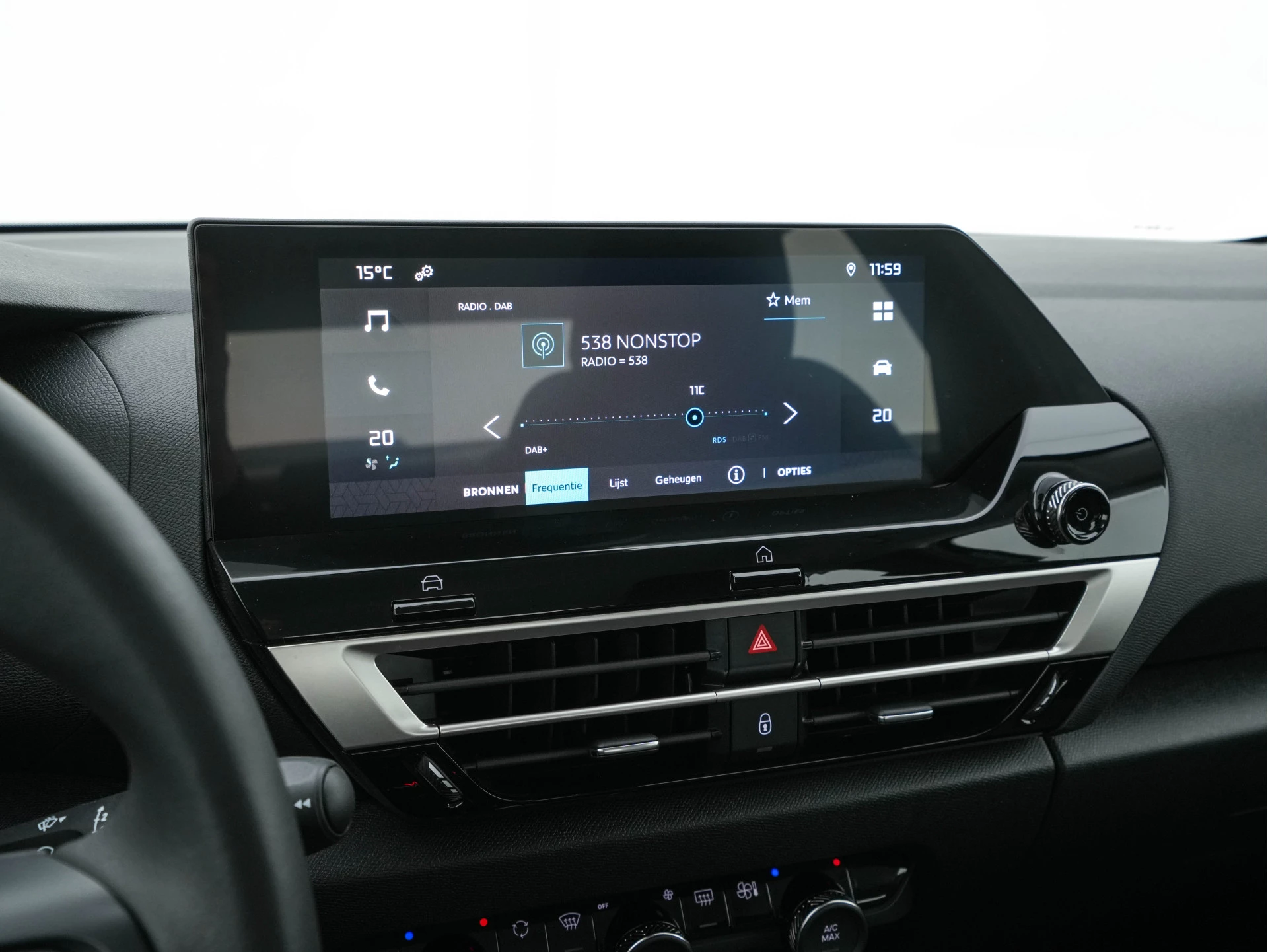 Hoofdafbeelding Citroën ë-C4 X