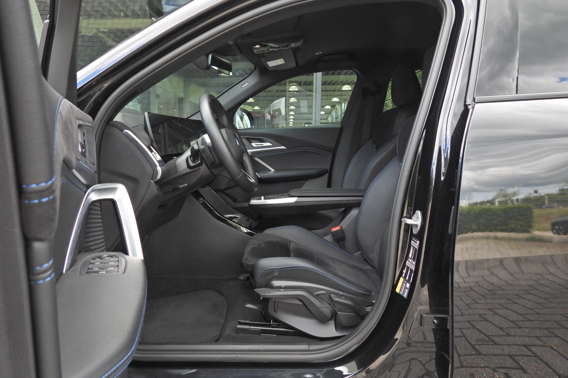Hoofdafbeelding BMW iX2