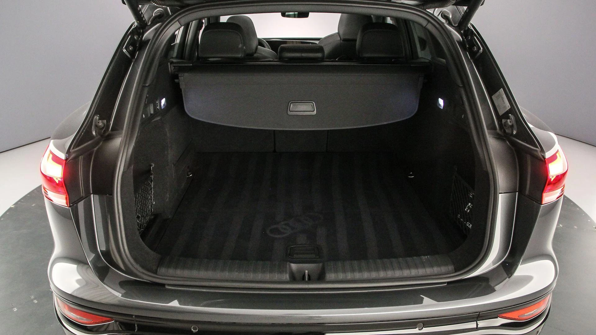 Hoofdafbeelding Audi Q6 e-tron