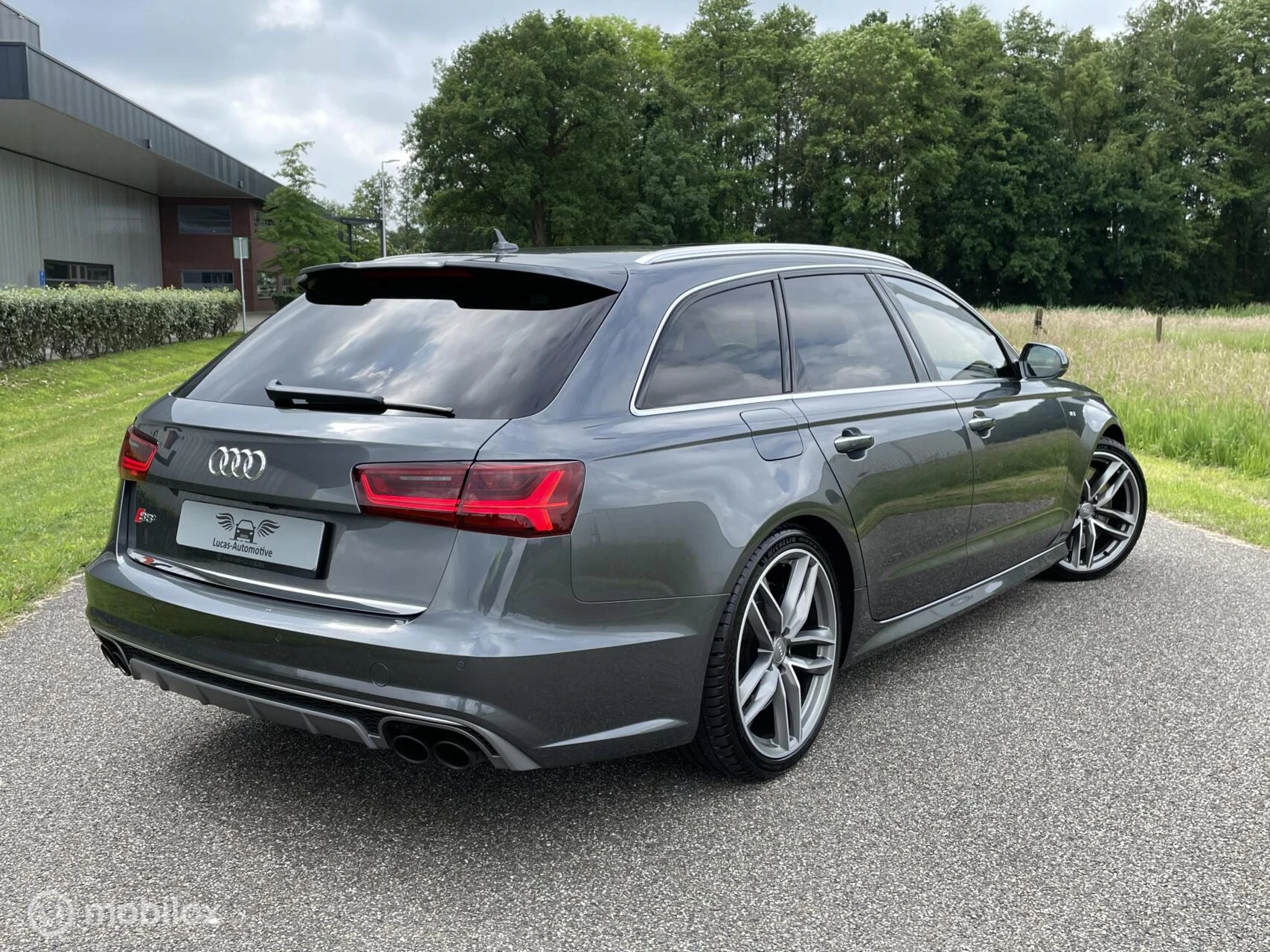 Hoofdafbeelding Audi S6