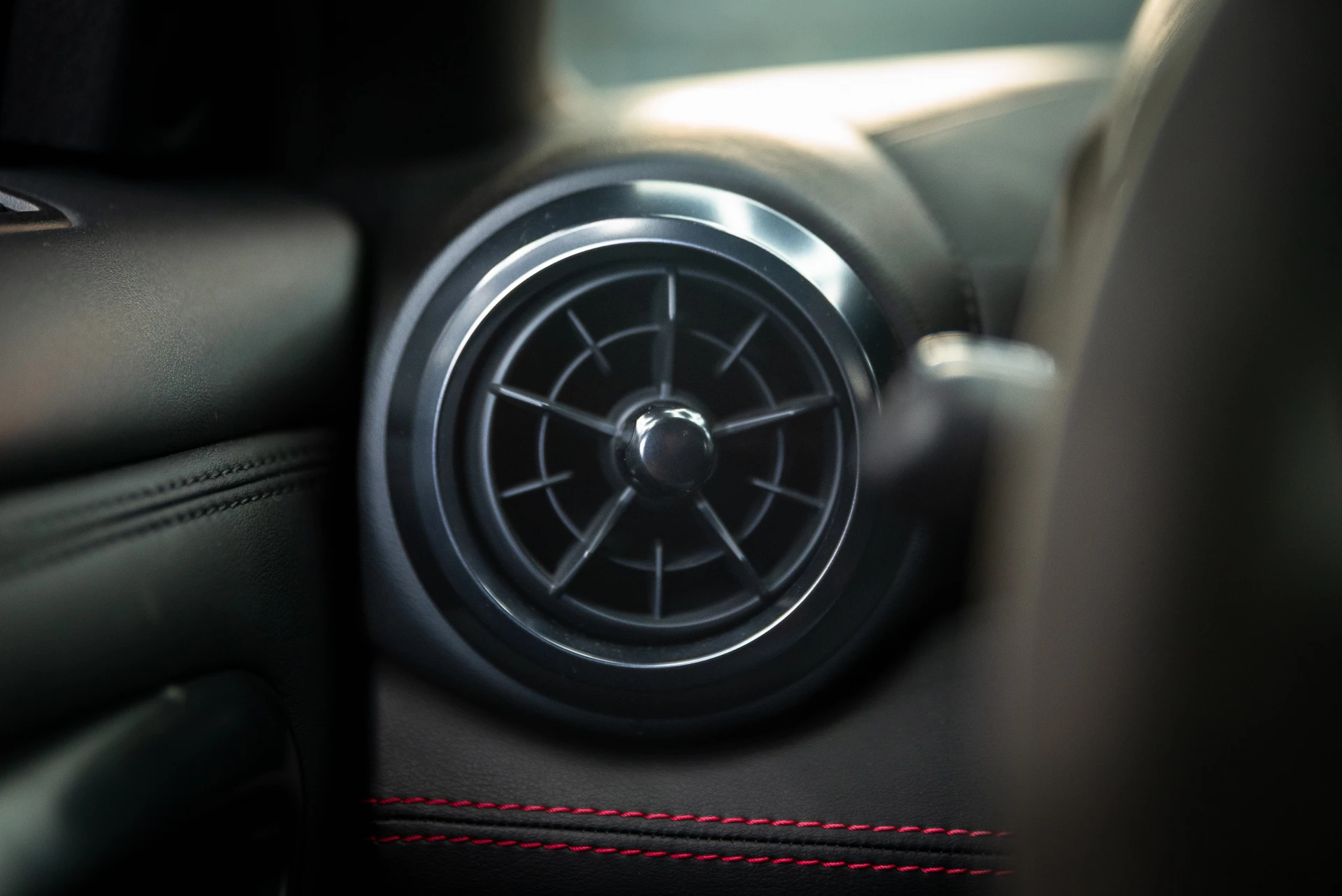 Hoofdafbeelding Nissan GT-R