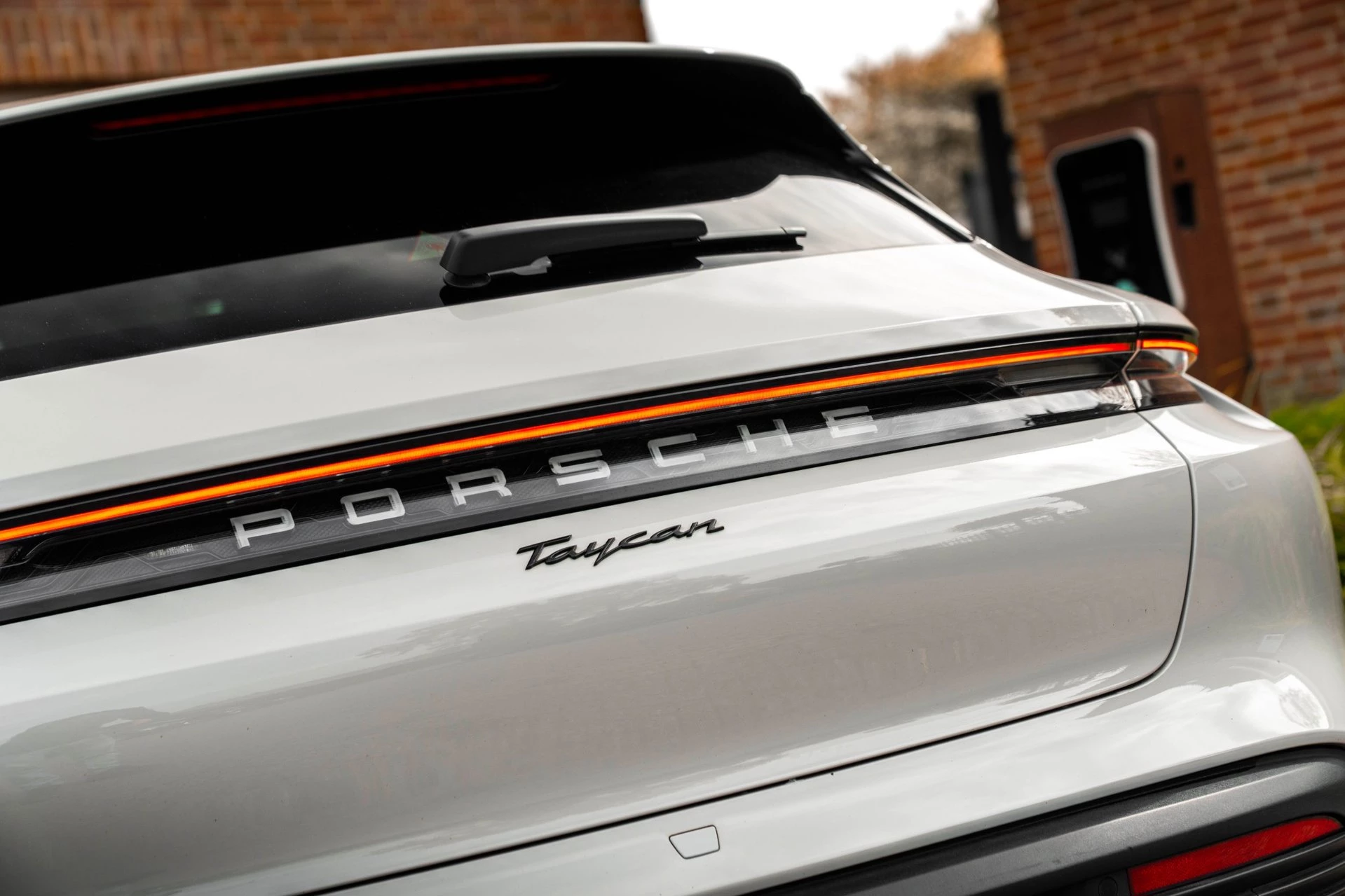 Hoofdafbeelding Porsche Taycan