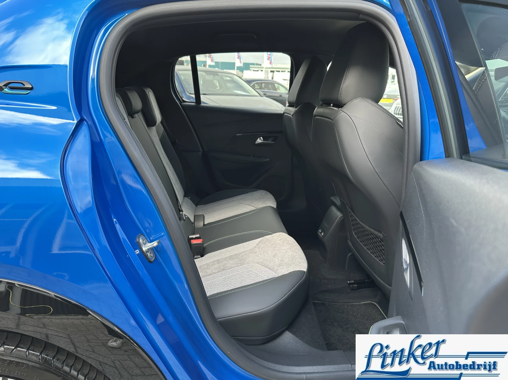 Hoofdafbeelding Peugeot e-208