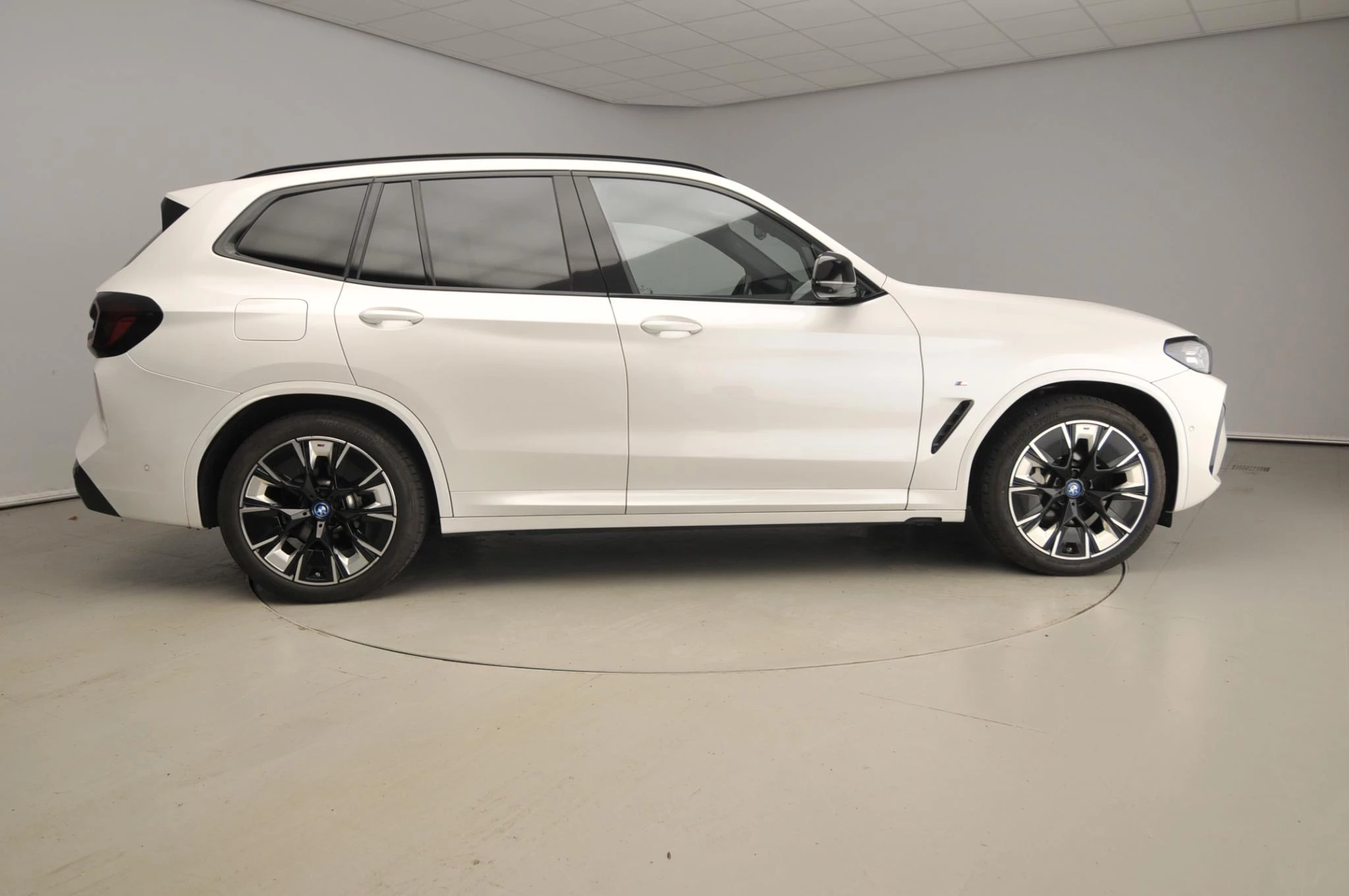 Hoofdafbeelding BMW iX3