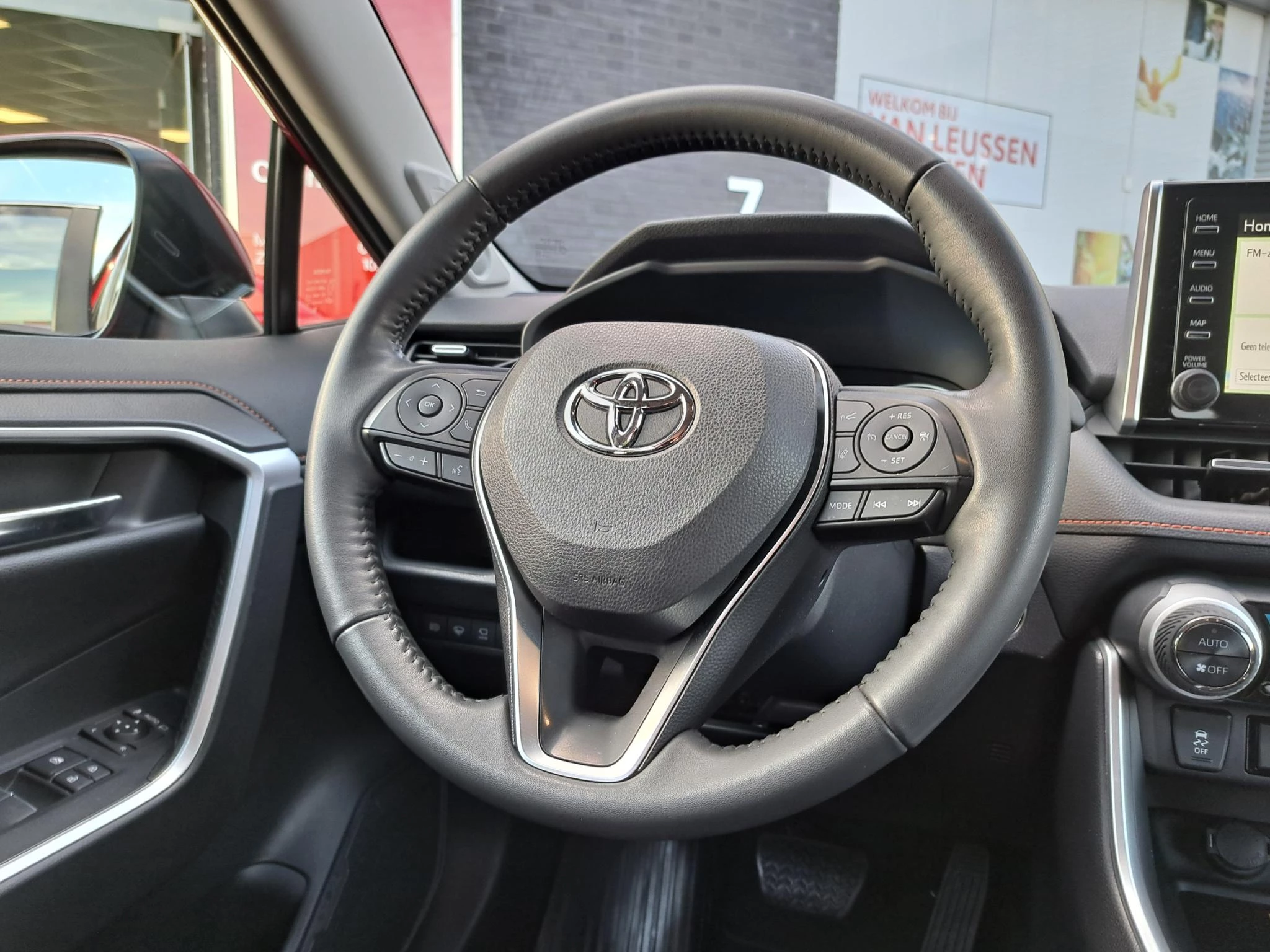 Hoofdafbeelding Toyota RAV4