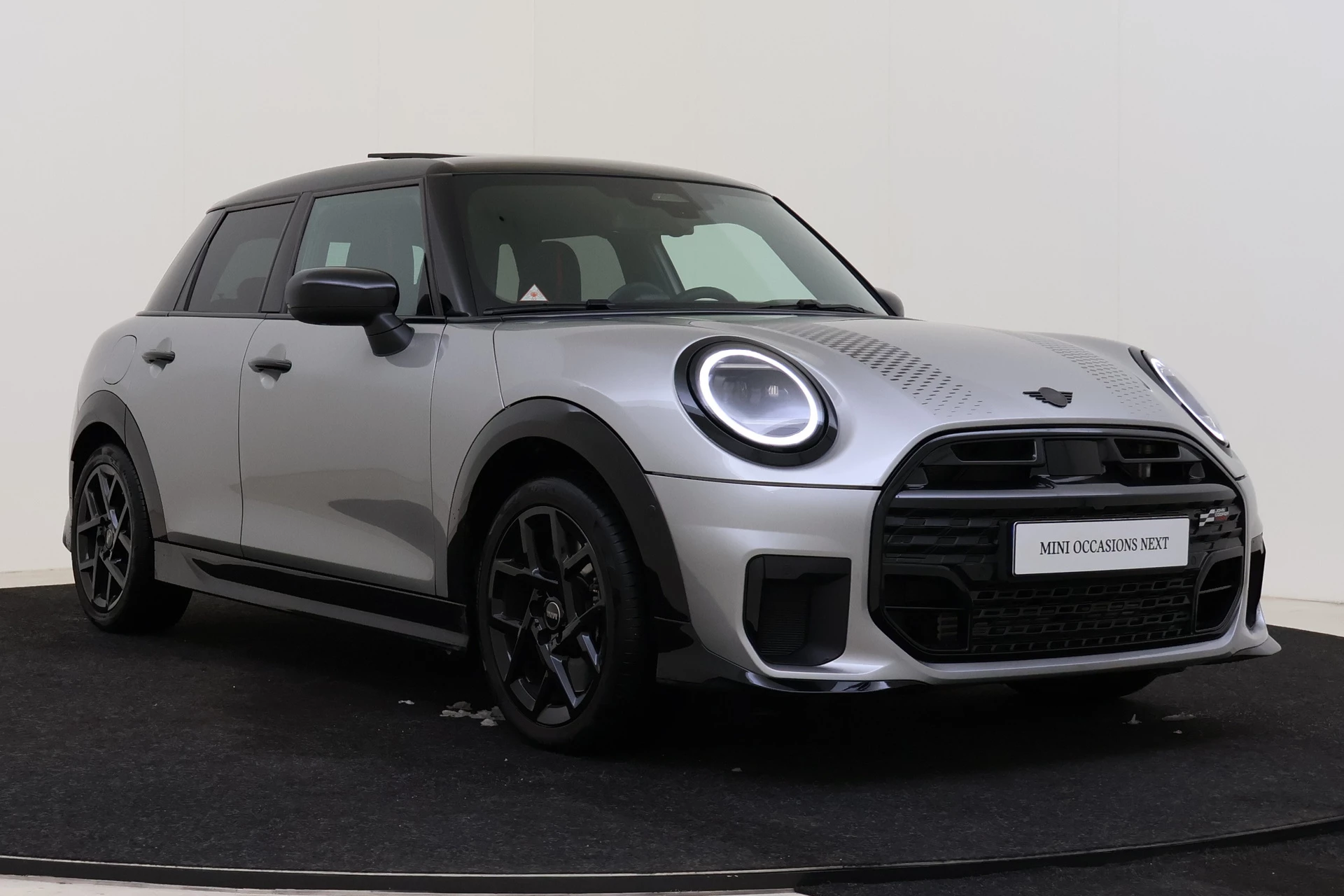 Hoofdafbeelding MINI 5-deurs