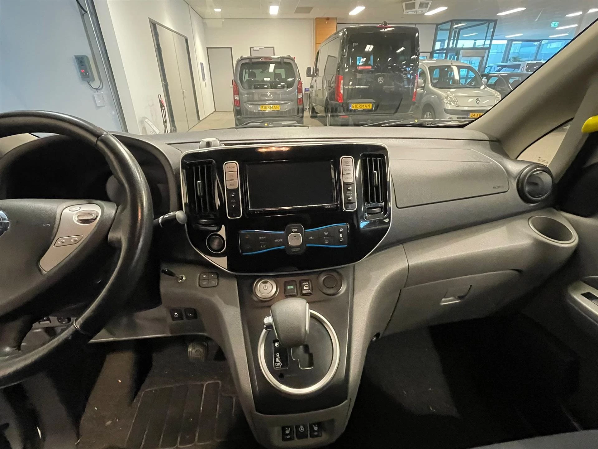 Hoofdafbeelding Nissan NV200