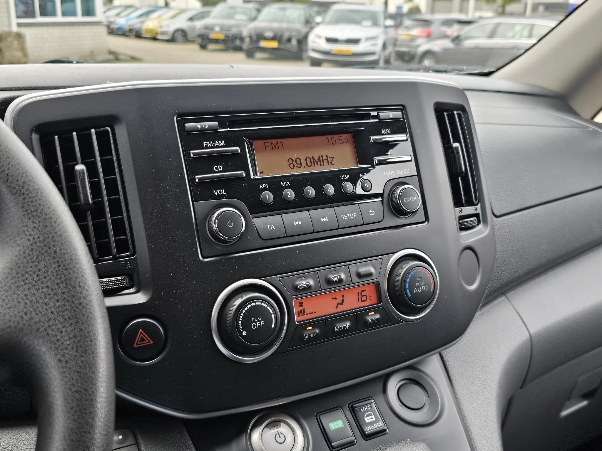Hoofdafbeelding Nissan NV200