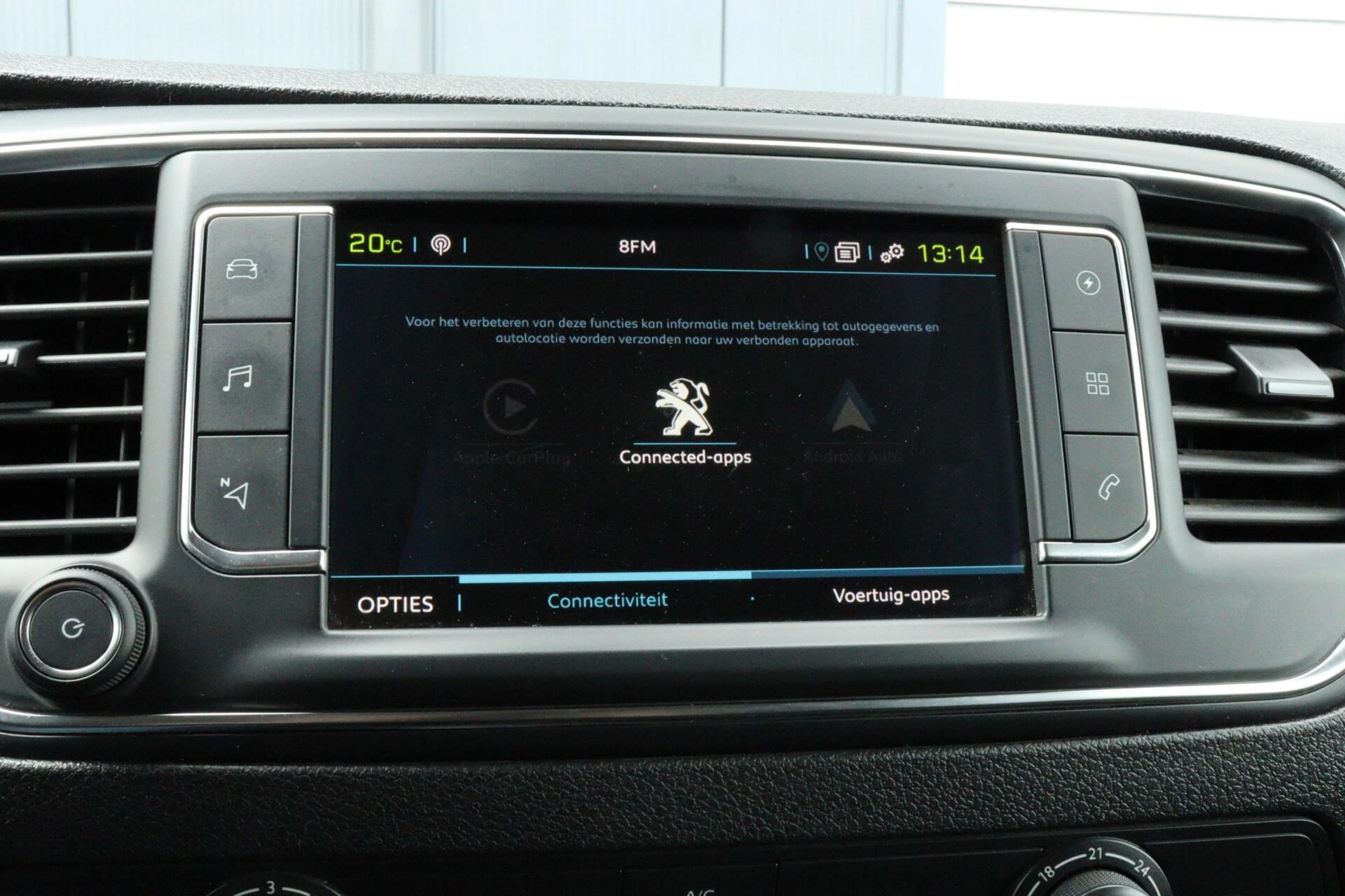 Hoofdafbeelding Peugeot e-Expert