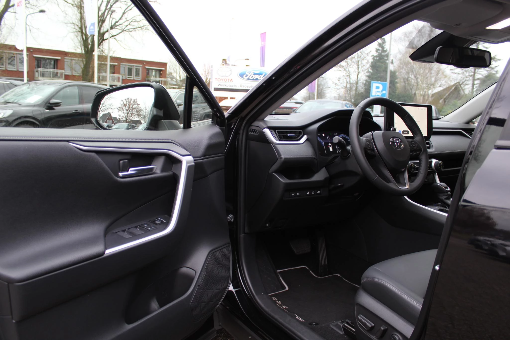 Hoofdafbeelding Toyota RAV4