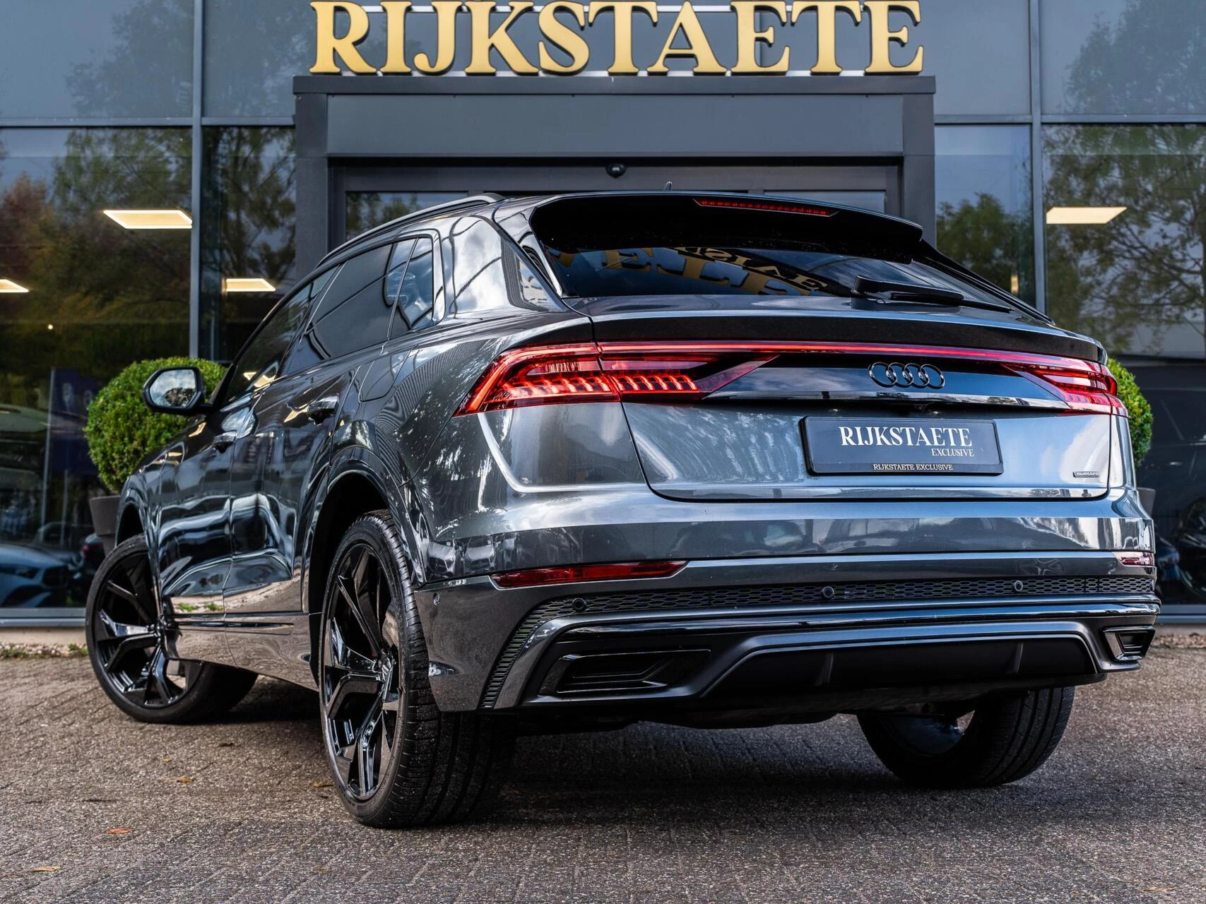 Hoofdafbeelding Audi Q8