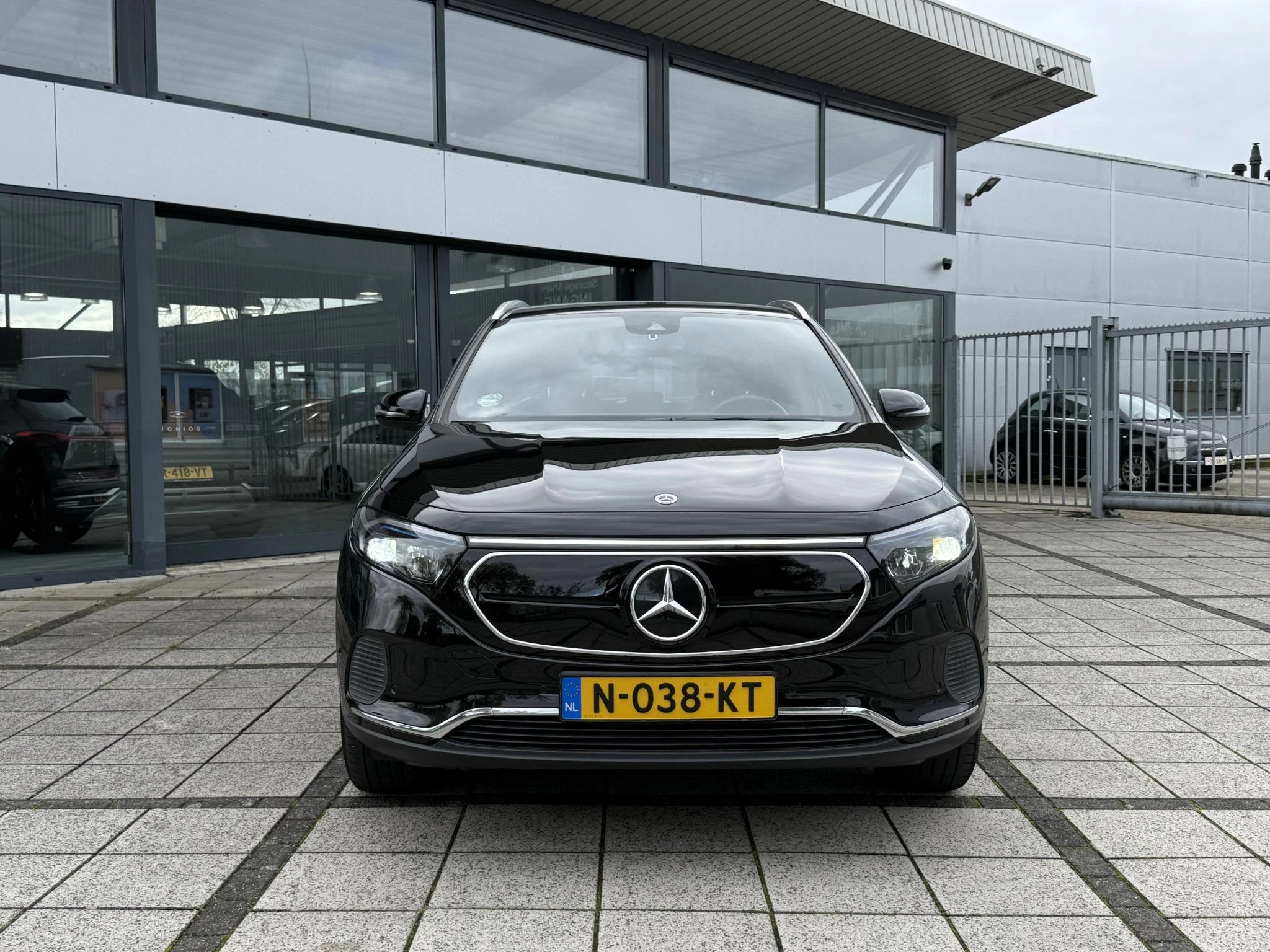 Hoofdafbeelding Mercedes-Benz EQA