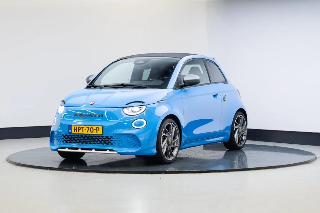 Hoofdafbeelding Fiat 500C