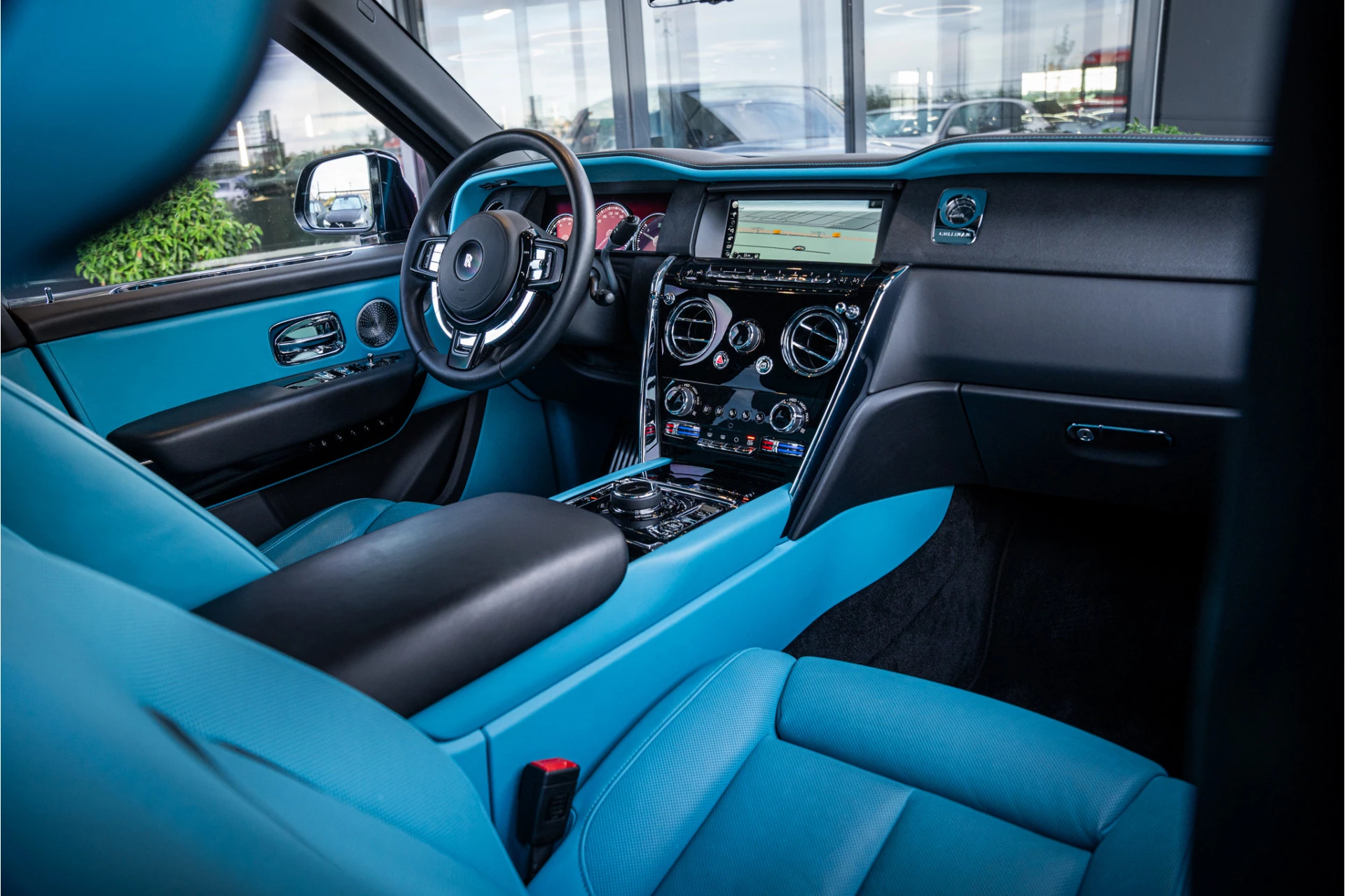 Hoofdafbeelding Rolls-Royce Cullinan