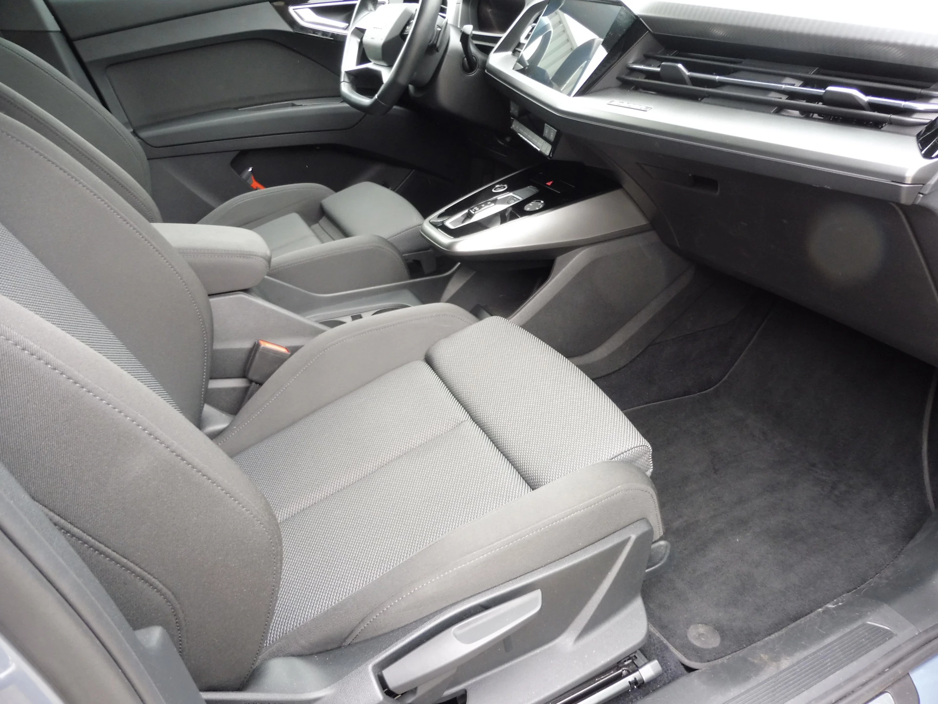 Hoofdafbeelding Audi Q4 e-tron