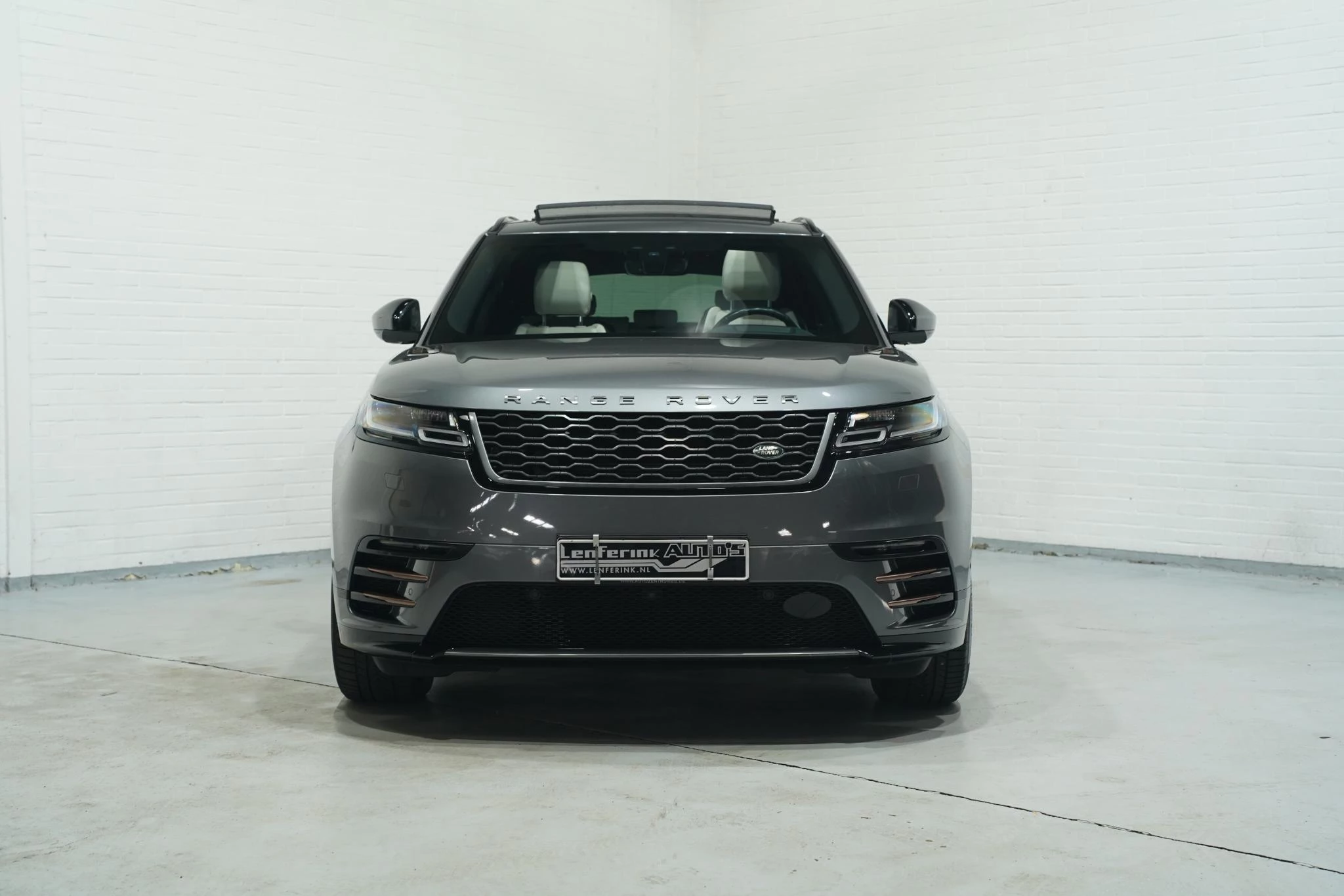 Hoofdafbeelding Land Rover Range Rover Velar