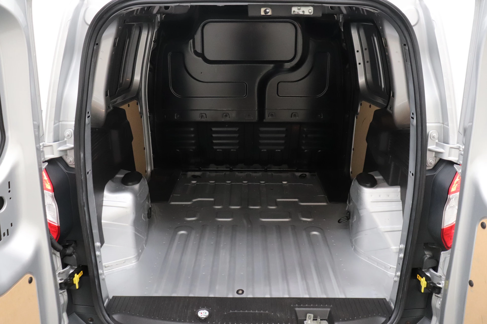Hoofdafbeelding Ford Transit Courier