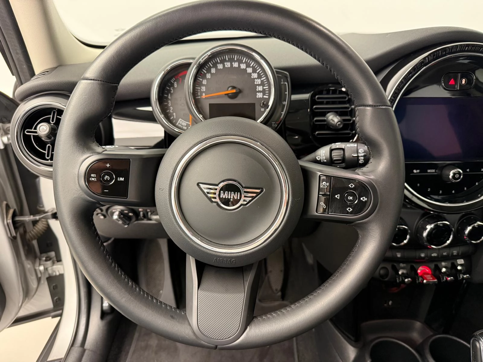 Hoofdafbeelding MINI 5-deurs