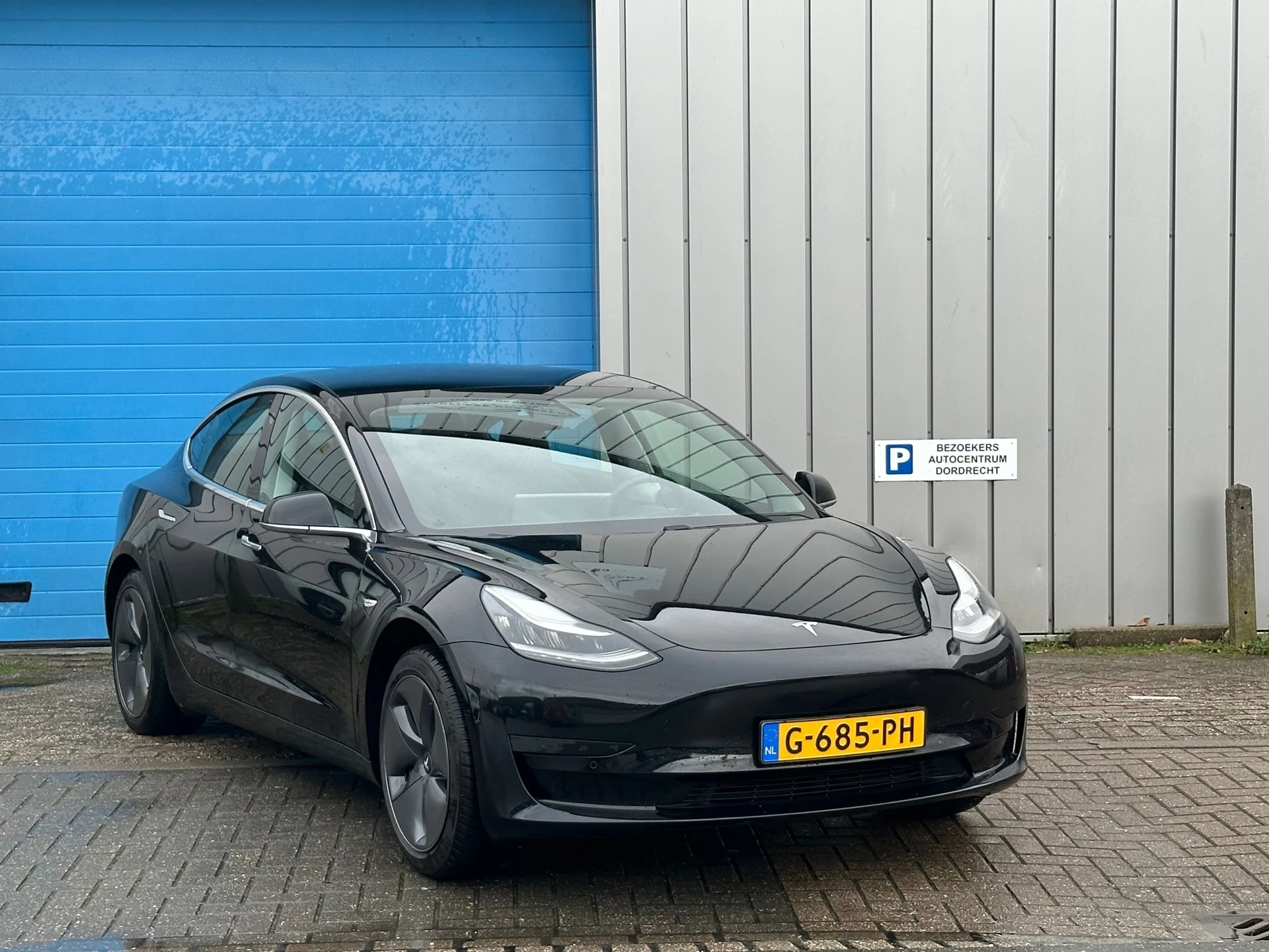 Hoofdafbeelding Tesla Model 3