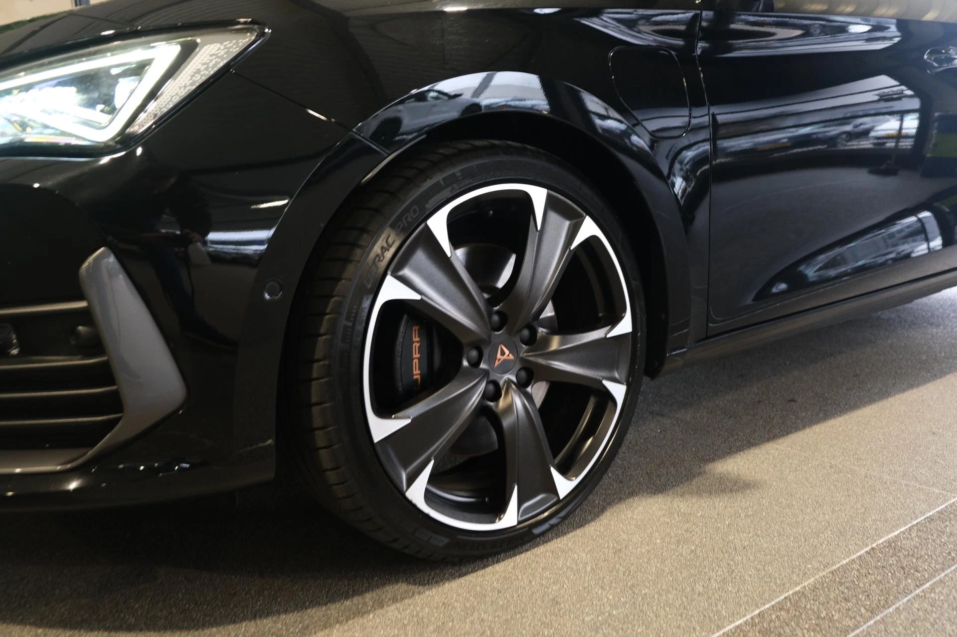 Hoofdafbeelding CUPRA Leon