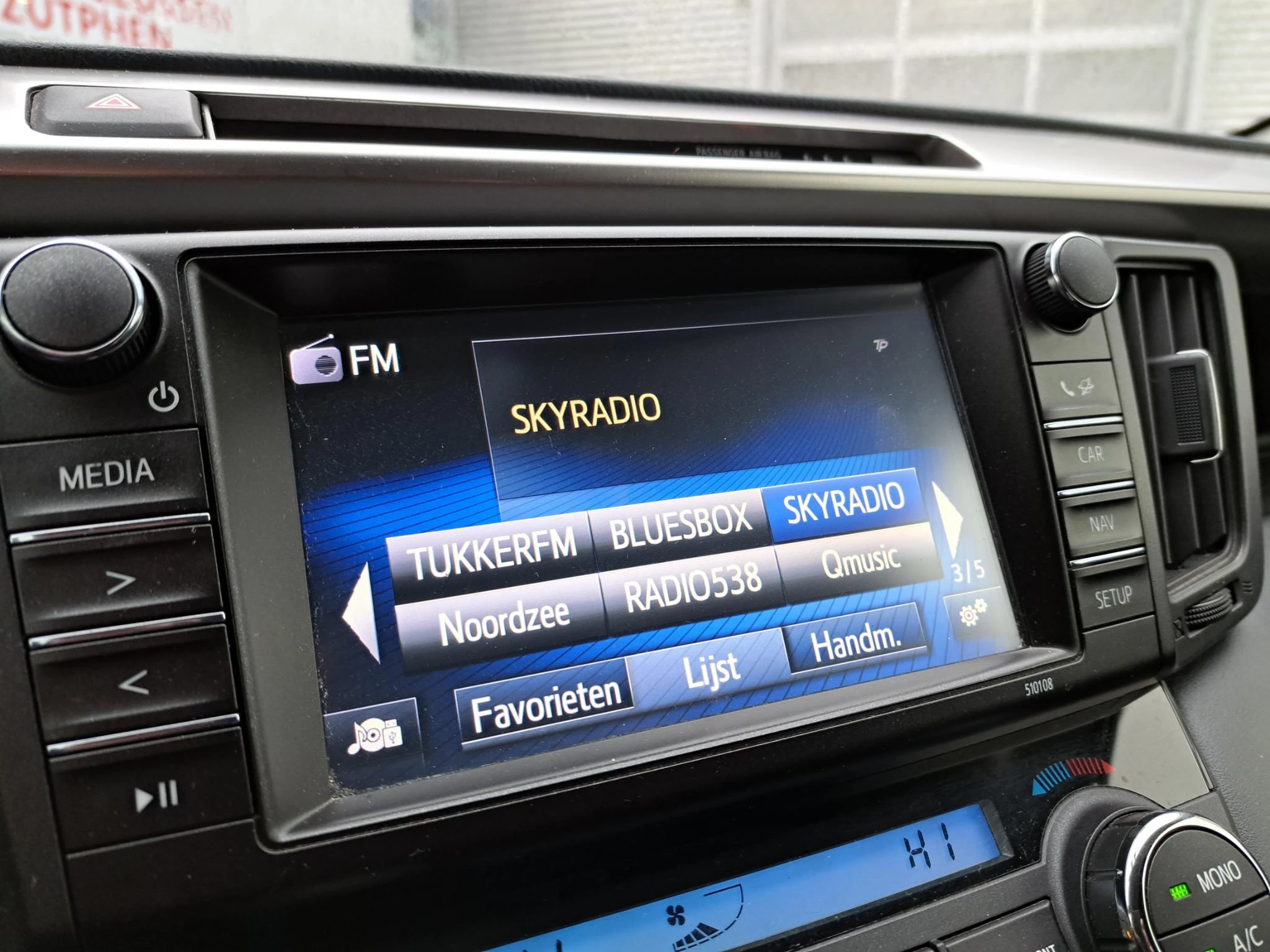 Hoofdafbeelding Toyota RAV4