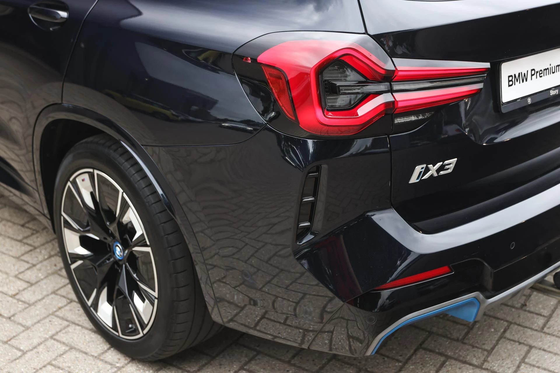 Hoofdafbeelding BMW iX3