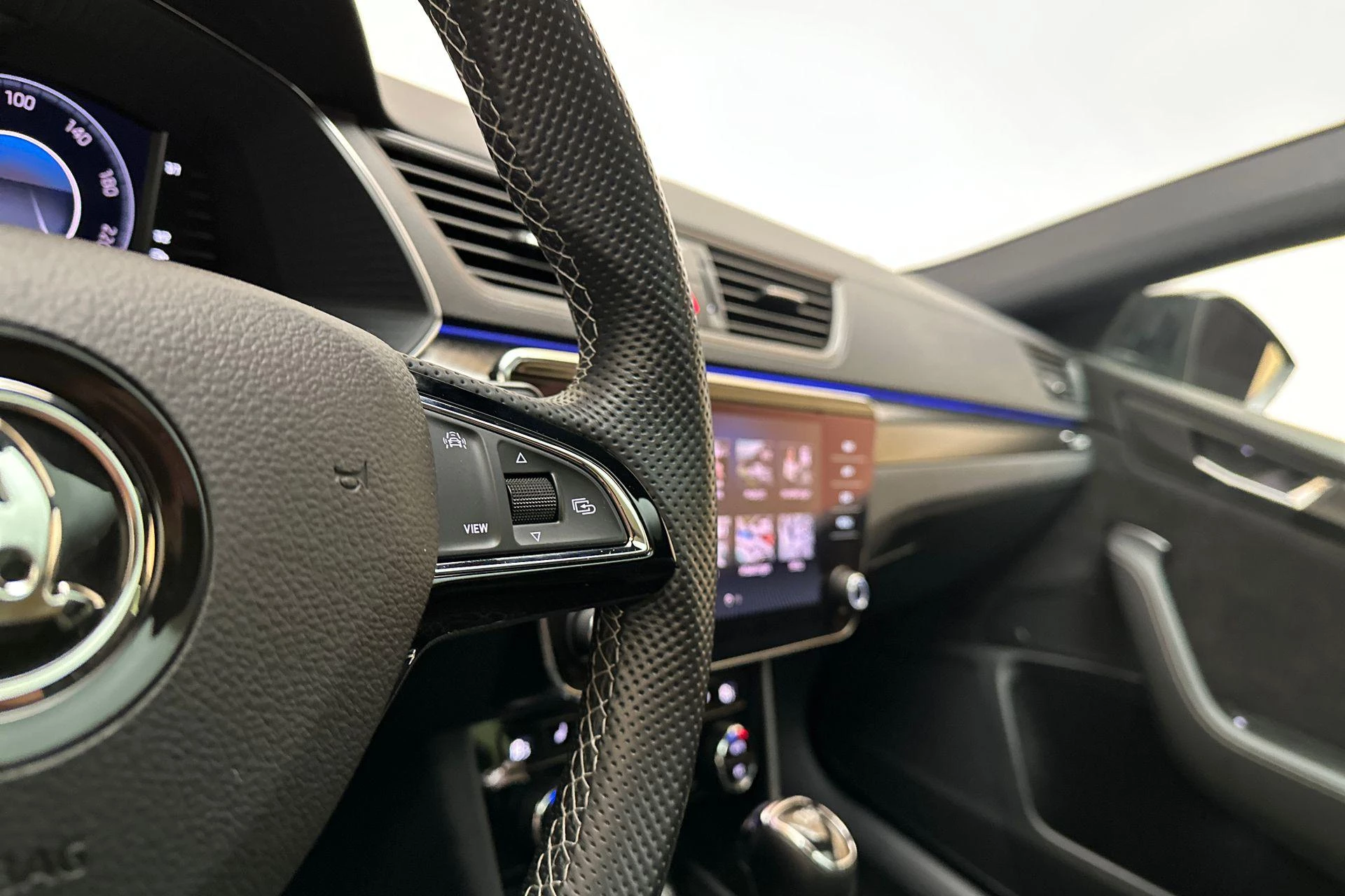 Hoofdafbeelding Škoda Superb