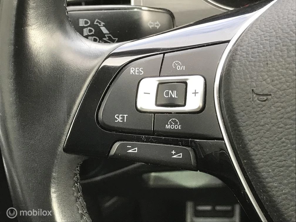 Hoofdafbeelding Volkswagen Golf Sportsvan